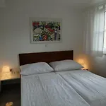 Julia Apartman