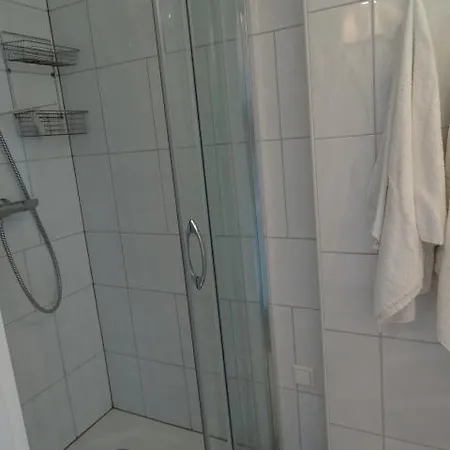 Julia Apartman Póla