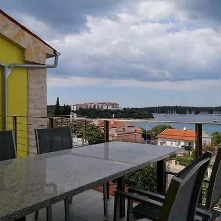 Julia Apartmán Pula