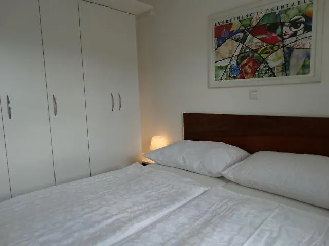 Διαμέρισμα Julia